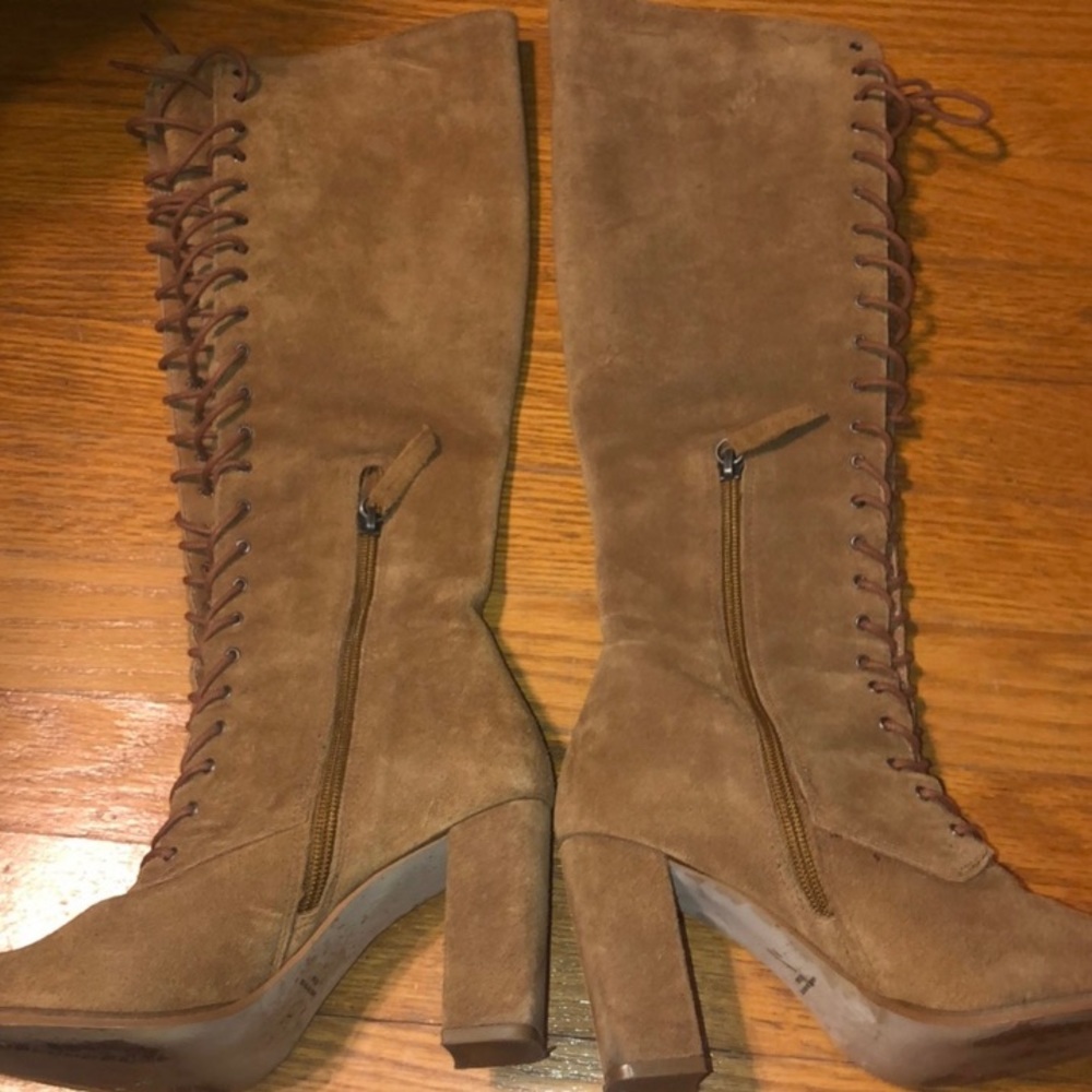 Tan heeled boots - Picture 5 of 5